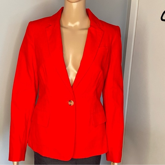 Adrienne Vittadini Jackets & Blazers - Adrienne Vittadini Women's Orange/Red Linen Blazer - Size USM